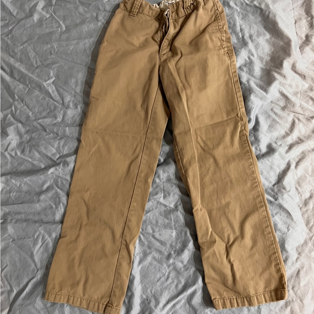 Boys children’s place size 8 khakis